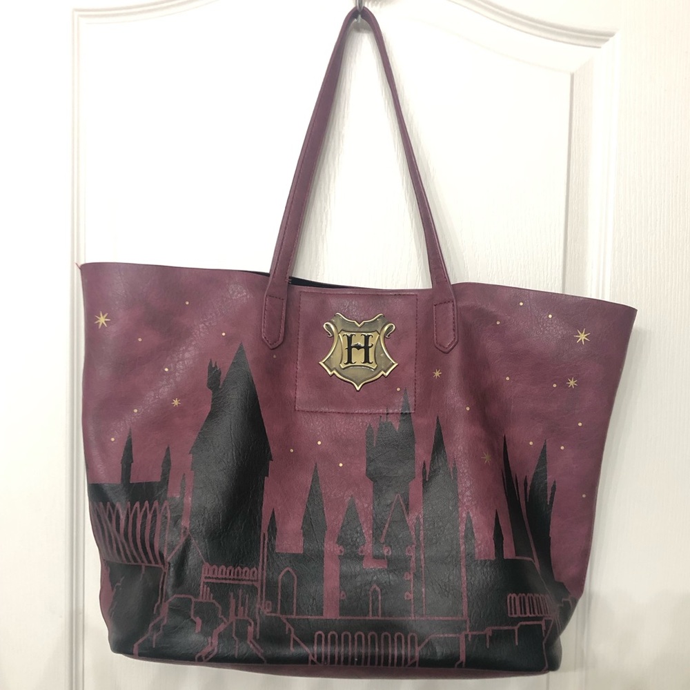 Bioworld Harry Potter Hogwarts Tote